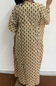 Vestido Kaftan de Algodón Estampado de Diseñador con Patrones Atractivos y Ajuste Cómodo - Product Image 5