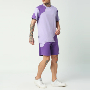 Ensemble T-shirt à manches courtes col rond et short pour homme, couleur violette, coupe ample, respirant, tenue décontractée d'été - Product Image 2