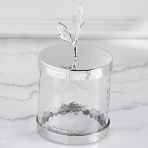 Elegante Tarro de Vidrio con Detalles Metálicos, Nuevo Diseño, Recipiente de Aluminio Plateado de Alta Demanda - Product Image 1