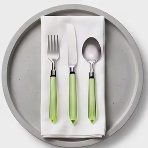 Ensemble de couverts en métal de luxe, collection de vaisselle de table pour importateurs, distributeurs et fournisseurs de l'hôtellerie - Product Image 4