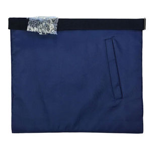 Delantales Masónicos de Alta Calidad, Bordados a Mano y a Máquina con Cinta Morada, Diseño del Ilustro Confraternal de la Maestría en Tela - Product Image 4