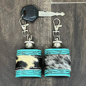 Venta al por mayor, suministro directo de fábrica: Mini petaca de bolsillo con clip para llavero de cuero vacuno con nuevo diseño turquesa, para regalos - Product Image 4