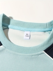 Sudadera Suave al Tacto de Manga Larga para un Uso Diario Cómodo y para Combinar en Capas, Diseñada para una Vida Relajada y Actividades Cotidianas - Product Image 4