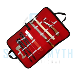 Kit d'outils professionnels pour fermeurs, ensemble de soins des sabots de cheval, kit de ferrage avec outils durables pour la coupe et l'entretien des sabots équins - Product Image 5