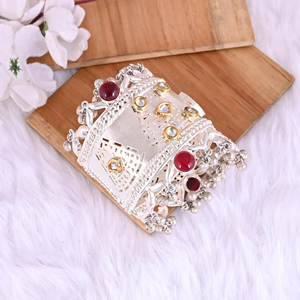 Garnet Hydro & Black Onyx & Kundan Ethnic Cuff <b>Bracelet</b> | Silver Plated Brass Jewelry - Product Image 3