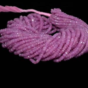 ลูกปัดแซฟไฟร์สีชมพูธรรมชาติทรงรอนเดลเหลี่ยมเพชรพลอย ขนาด 3 มม. ความยาว 16 นิ้ว เส้นผ่านศูนย์กลางรู 0.5 มม. น้ำหนักปรับแต่งได้สำหรับทำเครื่องประดับ - Product Image 1