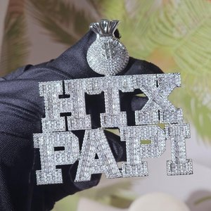 Collier Pendentif Personnalisé avec Initiales Serties de Diamants Moissanite, Style Hip Hop Bling, Bijou Lettre - Product Image 3