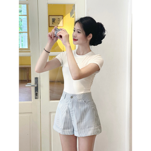 Shorts pour femmes de bonne qualité, hautement respirants, écologiques, coupe ample, fermeture à boutons, plusieurs tailles, vêtements de mode pour le travail, fabrication biologique - Product Image 3