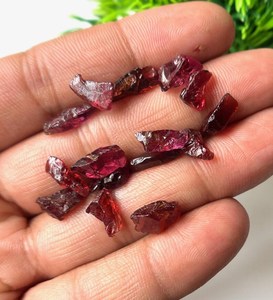 <b>Raw</b> Garnet <b>Crystal</b> Sticks Natural Mozambique Garnet Rough Gemstone Jewelry Making Loose Stone Bulk Wholesale Supplier - Product Image 2
