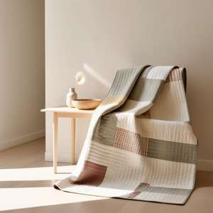 Edredón de retazos de algodón transpirable esencial de verano, pieza de declaración cosida artesanal - Product Image 1