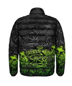 Veste matelassée à imprimé crâne personnalisé, style streetwear, vert et noir, veste d'hiver graphique, vêtements d'extérieur isolés - Product Image 3