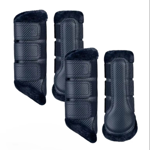 Bottes de brossage pour chevaux de qualité supérieure, fabriquées sur mesure au Pakistan, avec rembourrage protecteur et absorbant les chocs pour le soutien des tendons et des articulations. - Product Image 1