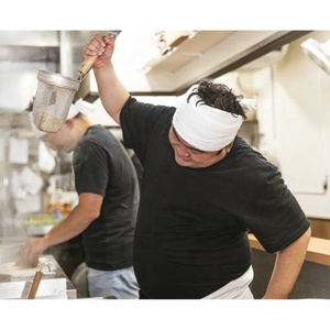 Panier d'araignée en maille de nouilles en acier inoxydable de Style japonais L-0035 Diana à fond rond, passoire à nouilles à poignée en bois - Product Image 6