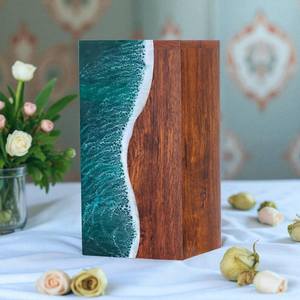Urna Funeraria Artesanal de Madera de Palisandro con Resina de Ola Oceánica, Recuerdo Conmemorativo - Product Image 2