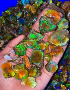 Ópalo Etíope Grueso y Aceitoso, Piedra Preciosa Suelta, Ópalo Welo en Bruto, Venta al por Mayor de Ópalo Etíope para Coleccionistas de Piedras Preciosas - Product Image 3