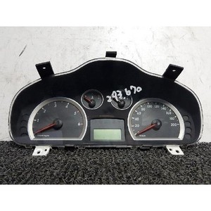 ชุดหน้าปัดเรือนไมล์ Santa Fe SM ปี 2000-2006 (KPH) มือสอง ของแท้ รหัส 9400526300 - Product Image 1