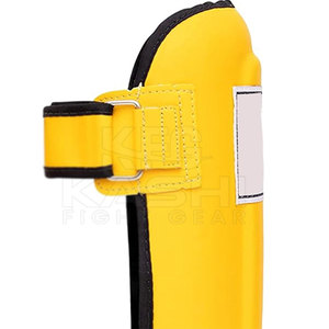 Protège-tibias de boxe haute performance KASHI FIGHT GEAR, mousse absorbant les chocs, design respirant, construction légère, fermeture auto-agrippante - Product Image 6