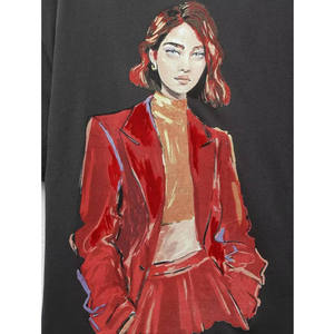 T-shirt noir à col rond pour femme avec imprimé veste rouge, coupe ample, manches courtes, style décontracté, tissu jersey 100% coton - Product Image 5