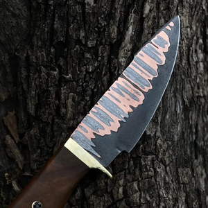 Couteau de chef Burraq en acier Damas fait main, étui en cuir premium, manche en bois, lame de 7 pouces, épaisseur de 3,0 mm, compatible lave-vaisselle - Product Image 4