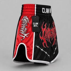 Shorts de Boxeo MMA Unisex con Diseño Vikingo en Negro y Rojo, Impresión Digital, Absorción de Humedad, Transpirables, de Secado Rápido, Ajuste Atlético, Sin Costuras - Product Image 5