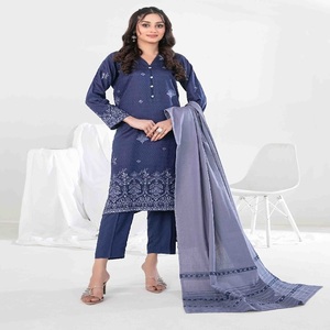 Colección AEERA, hermosos trajes elegantes de tres piezas para mujer, Tawakkal Vol de viscosa bordada para Indio pakistaní - Product Image 6
