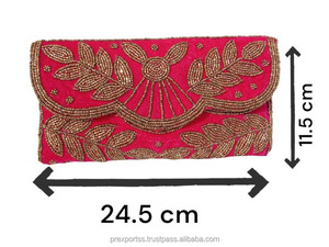 Pochette de soirée vintage en tissu de coton fait main avec broderie perlée et chaîne, sac de créateur de luxe pour fêtes et mariages, personnalisable et tendance - Product Image 4