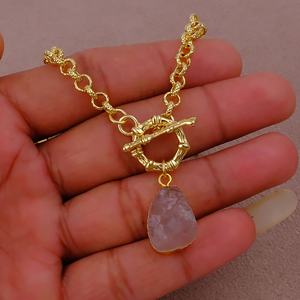 Collier pendentif en acier inoxydable avec perle brute, plaqué or, pierre de naissance de juin, fermoir à bascule tendance, bijoux faits à la main pour femmes, vente en gros - Product Image 5