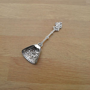 Cuillère à sucre ou à épices hollandaise vintage plaquée argent, parfaite pour les collectionneurs, les décorations de table et la cuisine. Provenant d'Inde. - Product Image 1