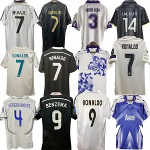 Diseño personalizado Logo Estilo Jóvenes Niños Fútbol Jersey Set Camiseta de fútbol Barato Madrid Kits de fútbol