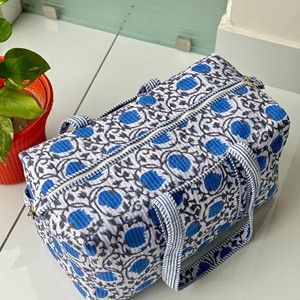 Quilted Blue Pattern Duffel <b>Bag</b> With Zipper Closure Travel Weekender <b>Bag</b> Reusable Beach <b>Overnight</b> Duffel <b>Bags</b> - Product Image 4
