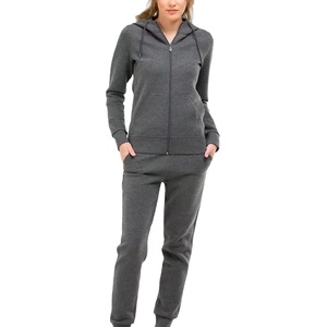 Survêtement zippé personnalisé pour femme, idéal pour l'entraînement sportif et le jogging, coupe classique, respirant et écologique - Product Image 1