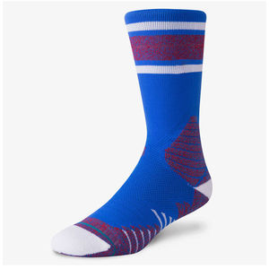 Chaussettes de sport pour hommes 100% coton, antidérapantes, antibactériennes, respirantes, avec logo personnalisé, confortables, en vente au Pakistan - Product Image 6