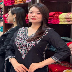 Kurti ชุดแต่งกายสำหรับงานแต่งงานและงานปาร์ตี้คุณภาพพรีเมียมจากผู้จัดจำหน่ายอินเดียและผู้ส่งออก - Product Image 2