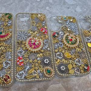 Coque de téléphone portable décorée pour cadeaux de mariage des demoiselles d'honneur, pierres Kundan, coque de téléphone ethnique, pierres dorées - Product Image 3