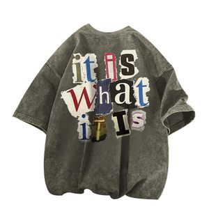 Camiseta de algodón pesado con cuello redondo y manga corta para hombre, estilo oversize y corte holgado, con lavado ácido y efecto stone washed, con logo frontal. Novedad al por mayor. - Product Image 5