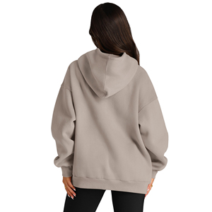 Camiseta Oversize de Mujer con Hombros Caídos, Logotipo Personalizado, Estilo Urbano, Ajuste Holgado, Algodón Pesado, Ropa Casual de Moda - Product Image 5