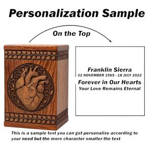 Urne funéraire en bois artisanale avec sculpture de cœur anatomique, souvenir commémoratif - Product Image 5