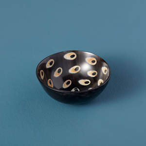 Bol de service en corne de buffle avec grain naturel et design écologique Ensemble de bol de service sculpté à la main en corne de boeuf Vaisselle rustique - Product Image 1