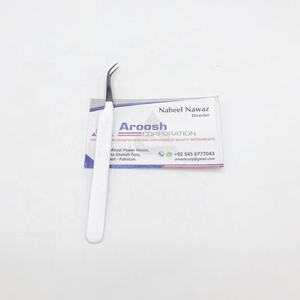 Venta al por mayor profesional de acero inoxidable J Curve pinzas de agarre de pestañas logotipo personalizado blanco polvo recubierto negro sólido extensiones de pestañas - Product Image 6