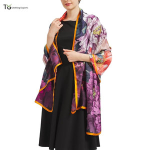 Bufanda de Seda de Lujo para Mujer, Tela Suave y Elegante, Ropa de Moda, Bufanda de Seda con Estampado Personalizado - Product Image 3