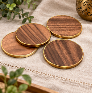 Juego de 4 posavasos redondos de madera de latón AK con posavasos de alta calidad con acabado dorado de Metal lateral redondo para utensilios de cocina/Decoración de mesa - Product Image 4