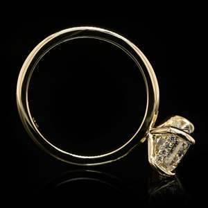 Bagues en or 14K avec diamant de laboratoire VVS taille émeraude, certifiées IGI, à halo caché et griffes de talon, vente en gros directe usine de bijoux - Product Image 6