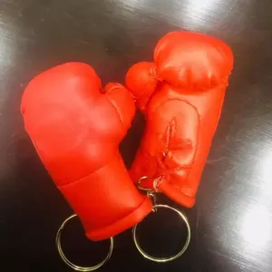 Porte-clés gant de boxe rouge en PU, à doigts entièrement couverts, pour adultes, équipement d'arts martiaux - Product Image 3