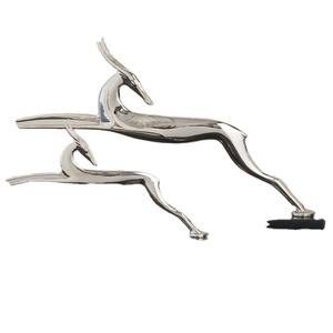 Sculpture de dessus de Table en forme de cerf en Nickel, Sculpture faite à la main en laiton et aluminium, décoration abstraite, vente en gros fabricant 2023 - Product Image 1