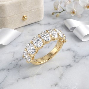 แหวนครึ่งวงกลมทรงรี 3.50CTW ประดับเพชรแบบ Prong Set - Product Image 2