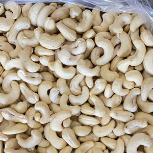 เม็ดมะม่วงหิมพานต์เม็ดมะม่วงหิมพานต์จากเวียดนาม - Product Image 1