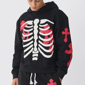 Conjunto Deportivo con Capucha para Hombre, Color Negro, con Estampado de Esqueleto Blanco y Cruz Roja, Manga Larga, Estilo Urbano, Otoño, Corte Regular - Product Image 3