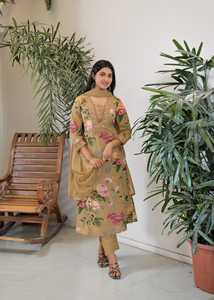 Ensemble Kurta traditionnel indien pour femmes en rayonne beige à imprimé floral, longueur genou, avec dupatta, dentelle et franges, coupe classique, décontracté, toutes saisons - Product Image 4
