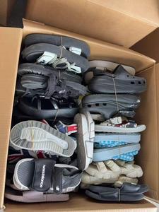 Sandalias <span class=keywords><strong>de</strong></span> Interior y Exterior Usadas, Liquidación al por Mayor, Marcas Internacionales Chinas Variadas, Pantuflas <span class=keywords><strong>de</strong></span> Cuero para Hombre - Product Image 3