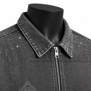Camisa de mezclilla negra de manga corta con cremallera completa y gráfico de diamantes de imitación para hombre, estilo streetwear, fabricante OEM de marca privada - Product Image 6